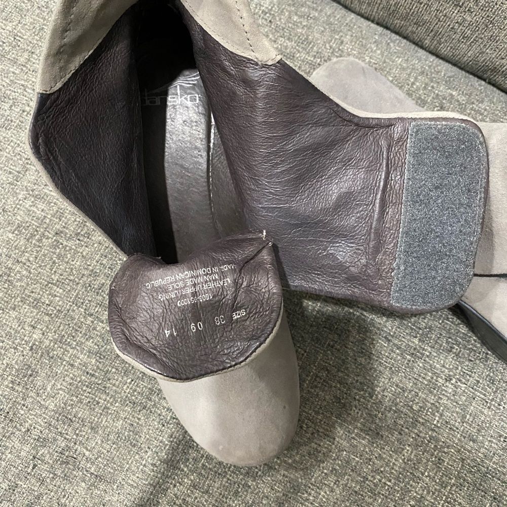 Dansko Romy Gray Ankle Wedge Boots Women Size Eu 38 - Picture 9 of 11